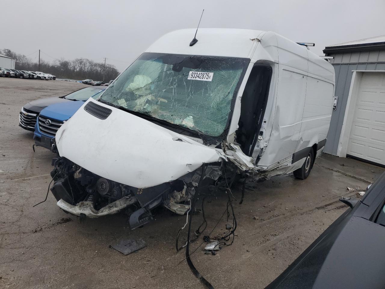 MERCEDES-BENZ SPRINTER 2500