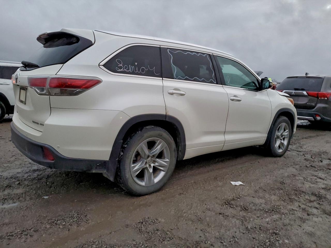 TOYOTA HIGHLANDER LIMITED