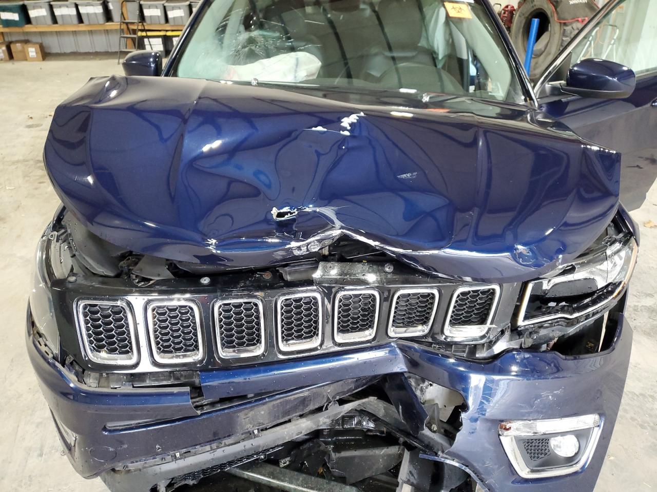 JEEP COMPASS LATITUDE