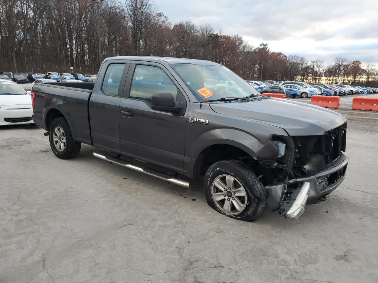 FORD F-150 SUPER CAB