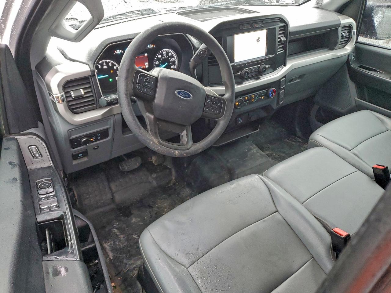 FORD F-150 SUPER CAB