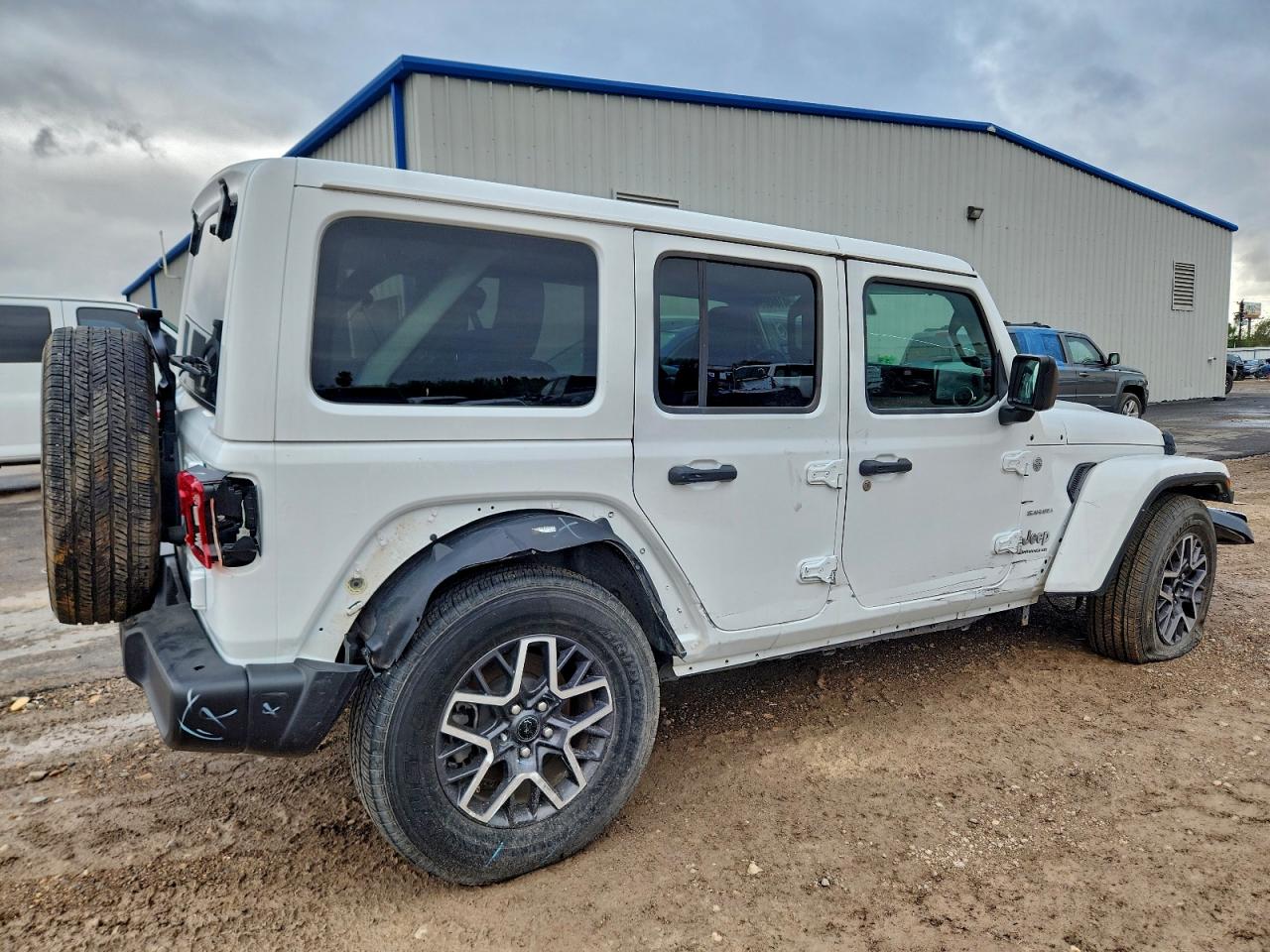 JEEP WRANGLER SAHARA