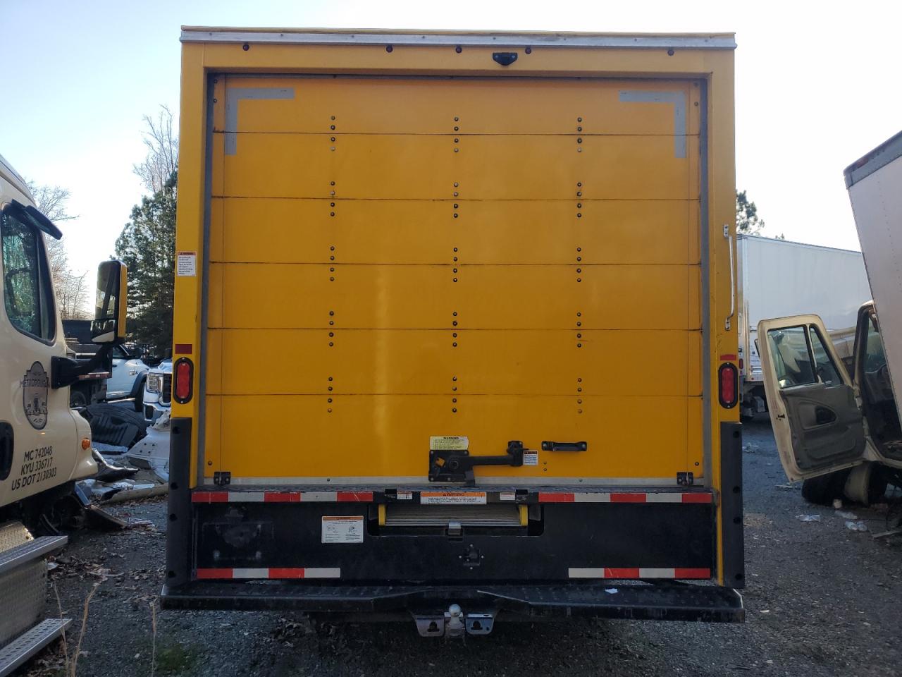 GMC SAVANA CUTAWAY G3500