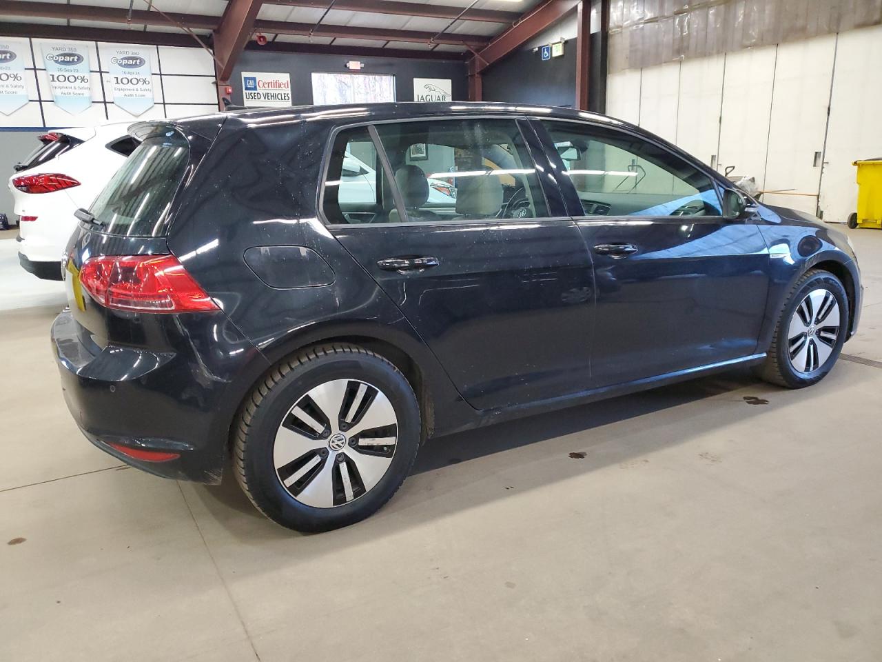 VOLKSWAGEN E-GOLF SEL PREMIUM