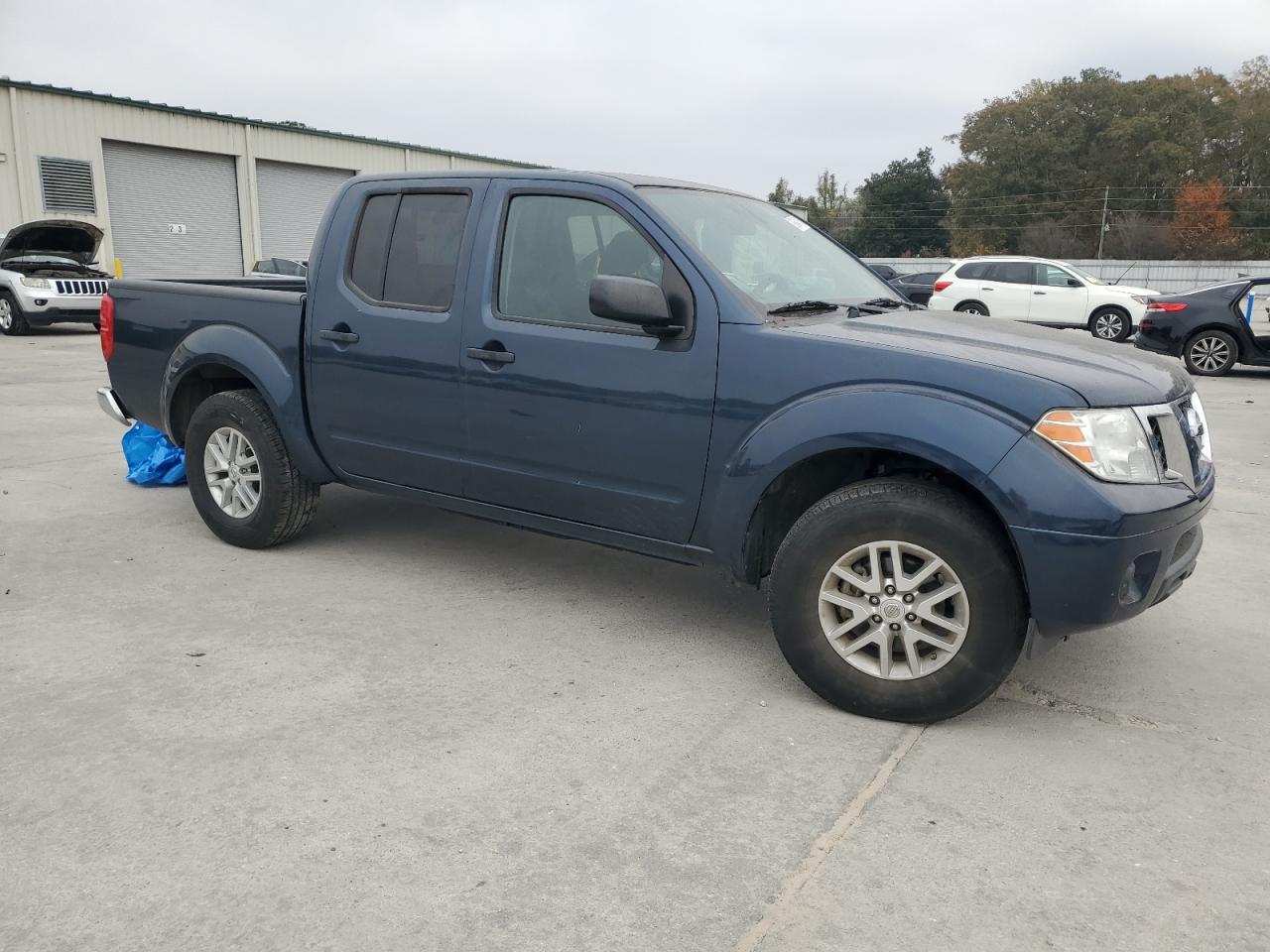 NISSAN FRONTIER S
