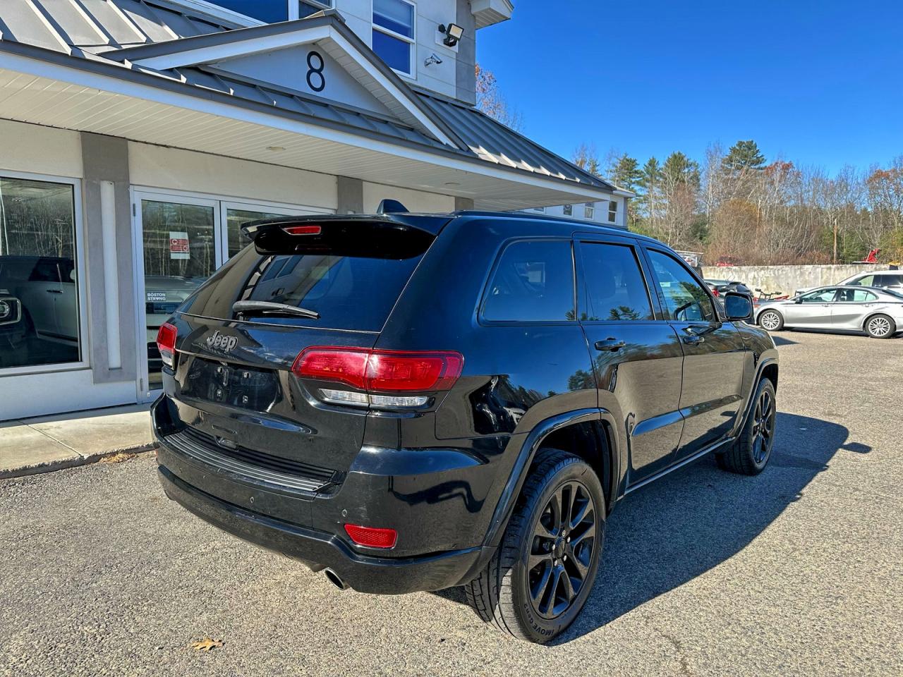 JEEP GRAND CHEROKEE LAREDO