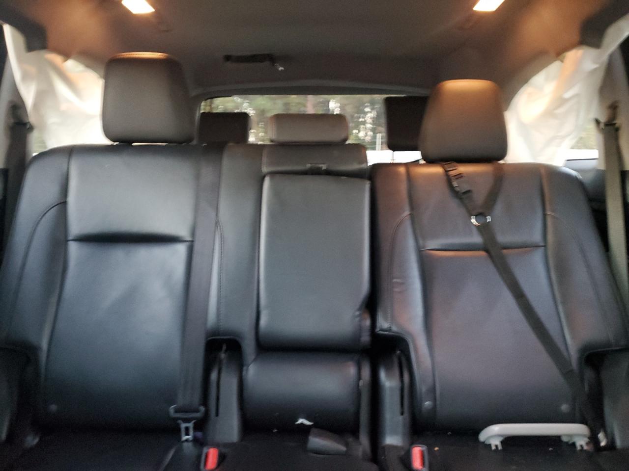 TOYOTA HIGHLANDER XLE