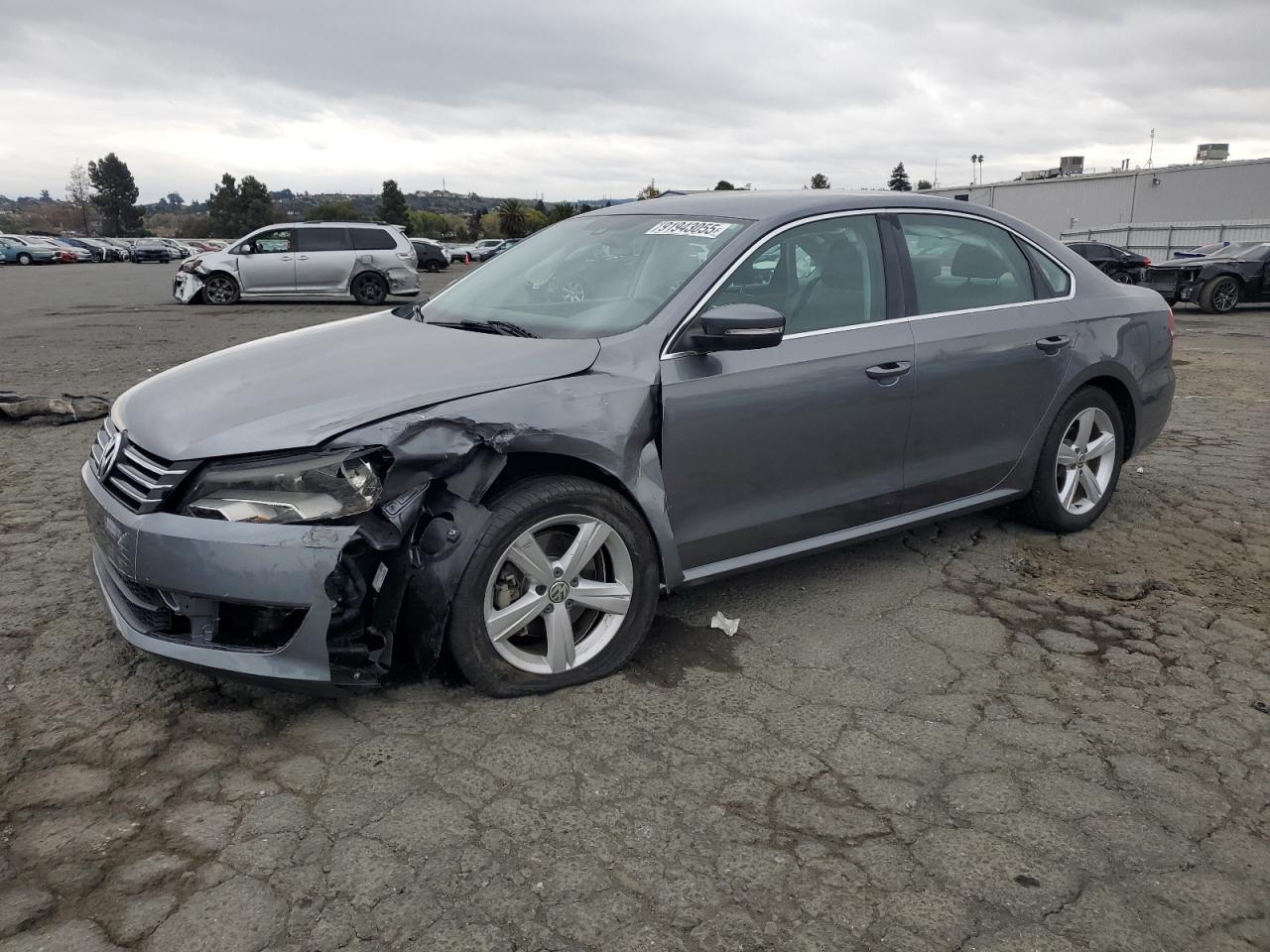 VOLKSWAGEN PASSAT SE