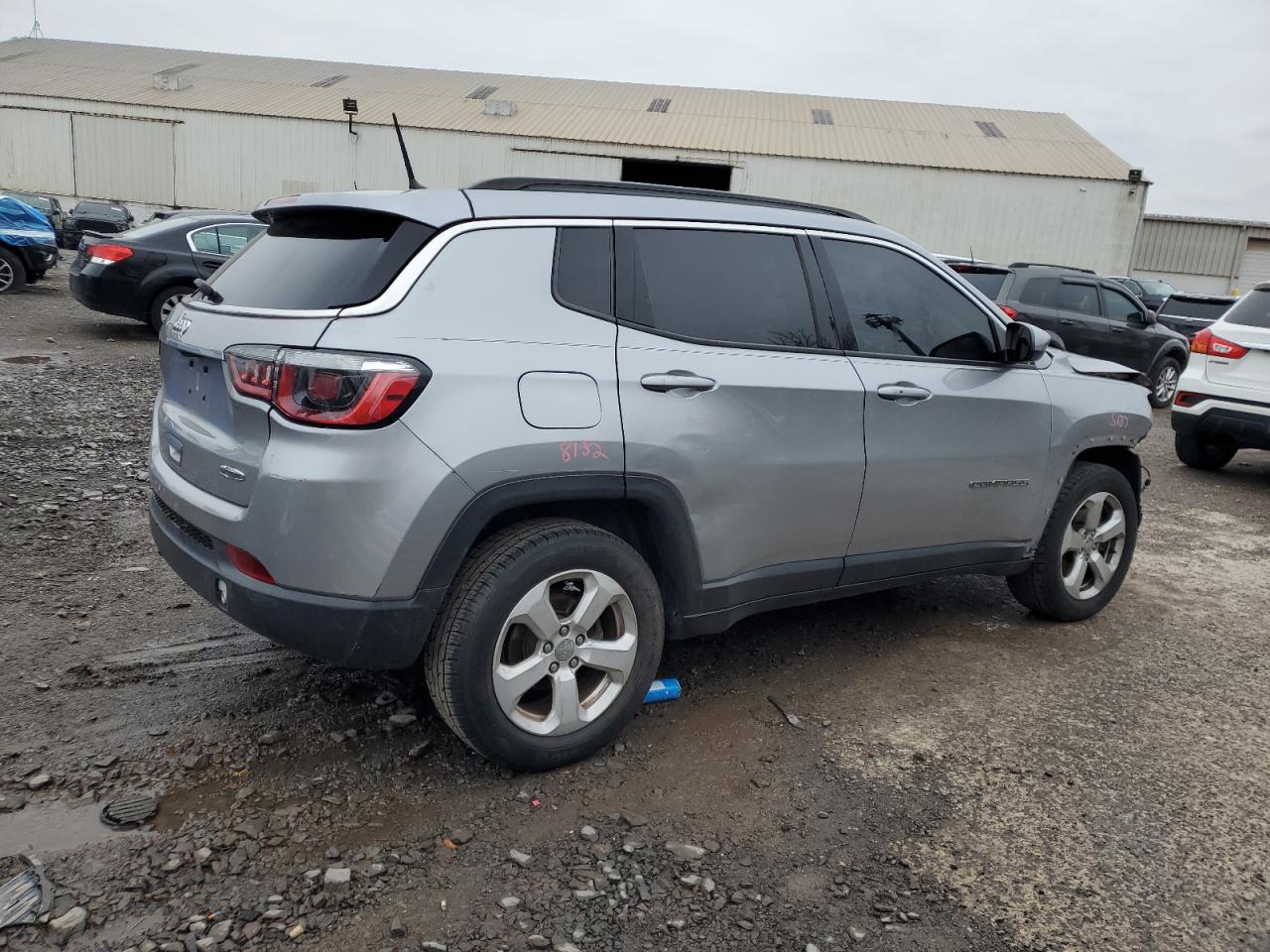 JEEP COMPASS LATITUDE