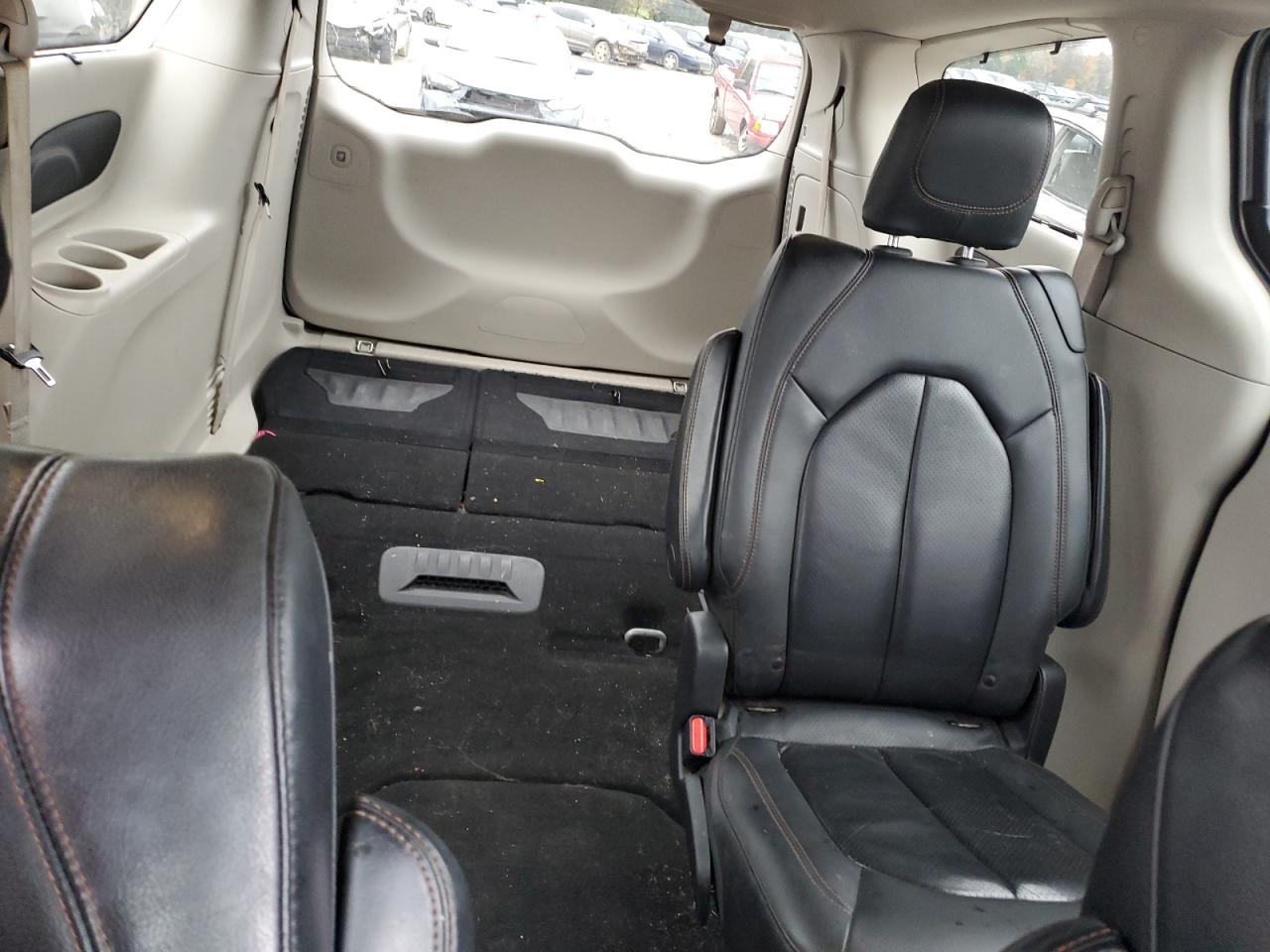 CHRYSLER PACIFICA TOURING L