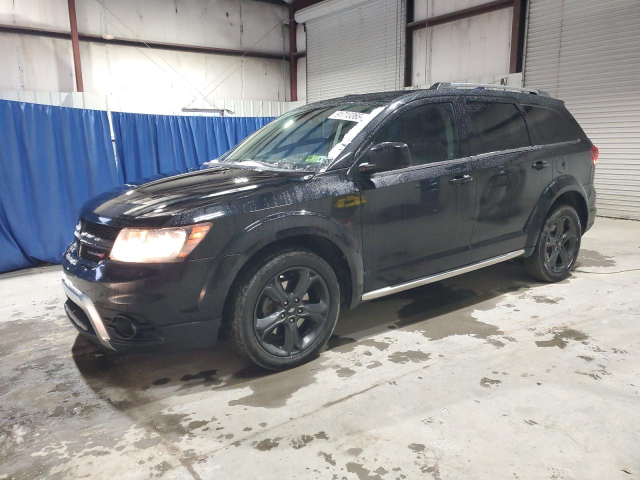 DODGE JOURNEY CROSSROAD
