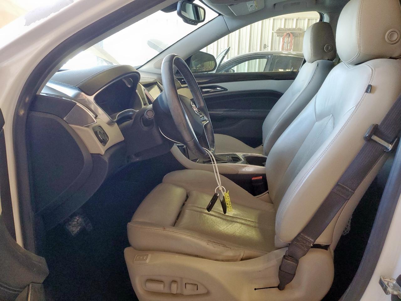 CADILLAC SRX LUXURY COLLECTION