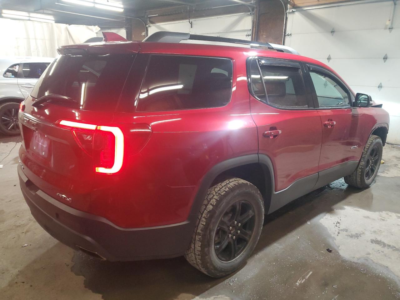 GMC ACADIA AT4