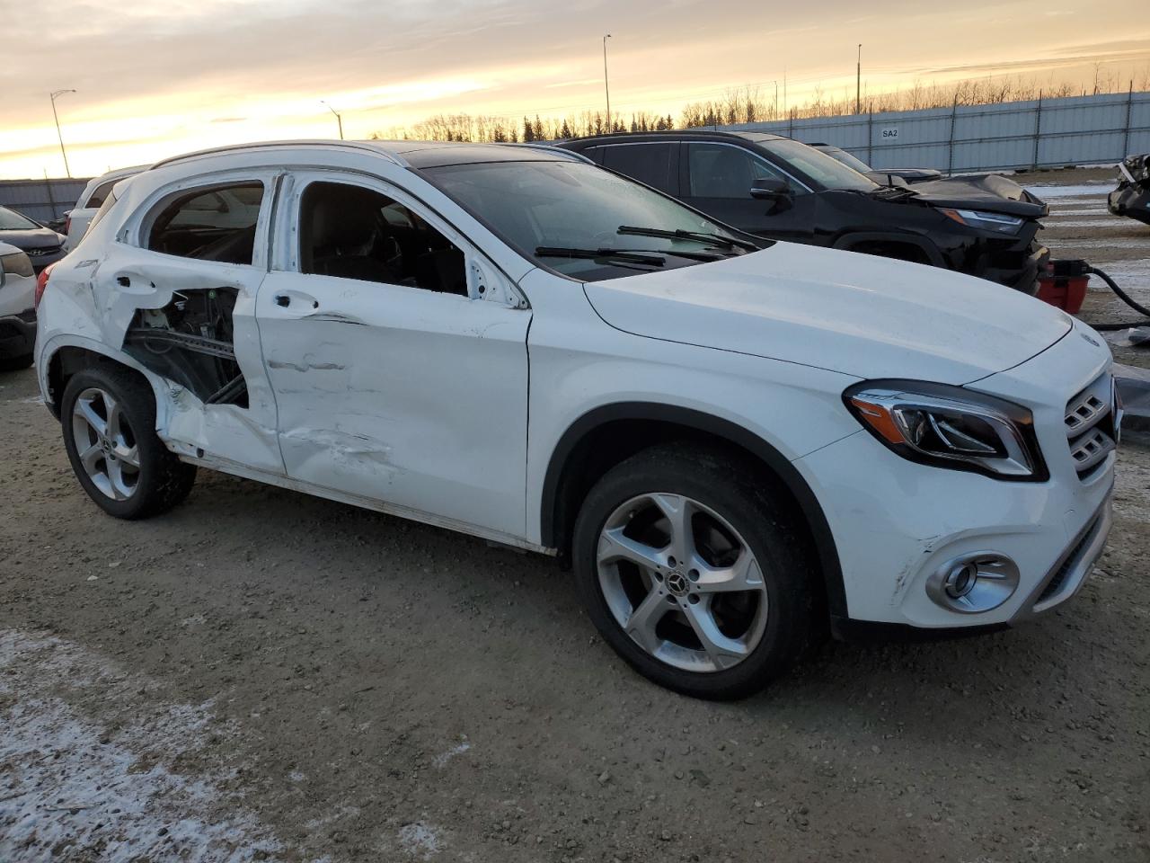 MERCEDES-BENZ GLA-CLASS 250 4MATIC