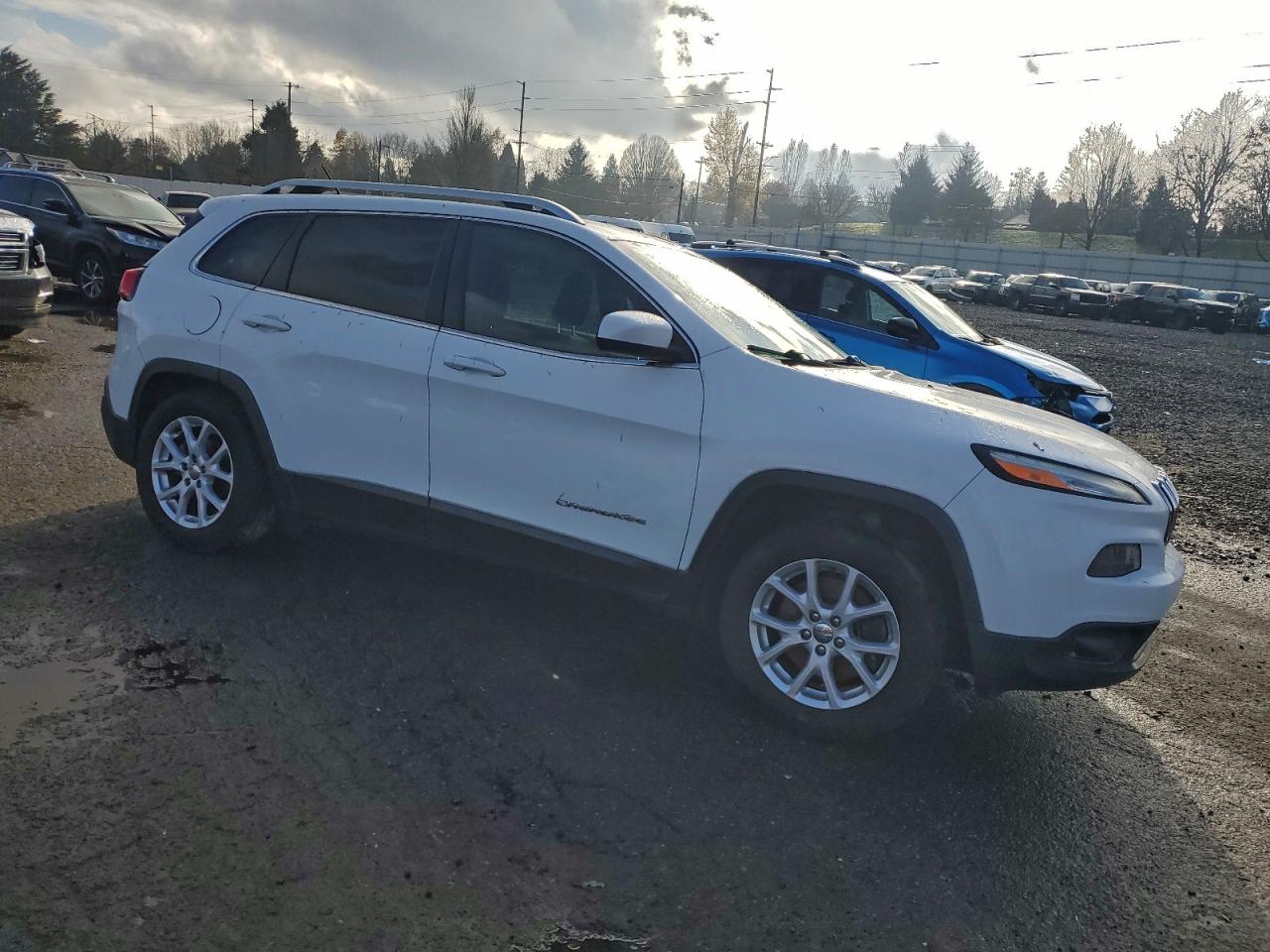 JEEP GRAND CHEROKEE LATITUDE