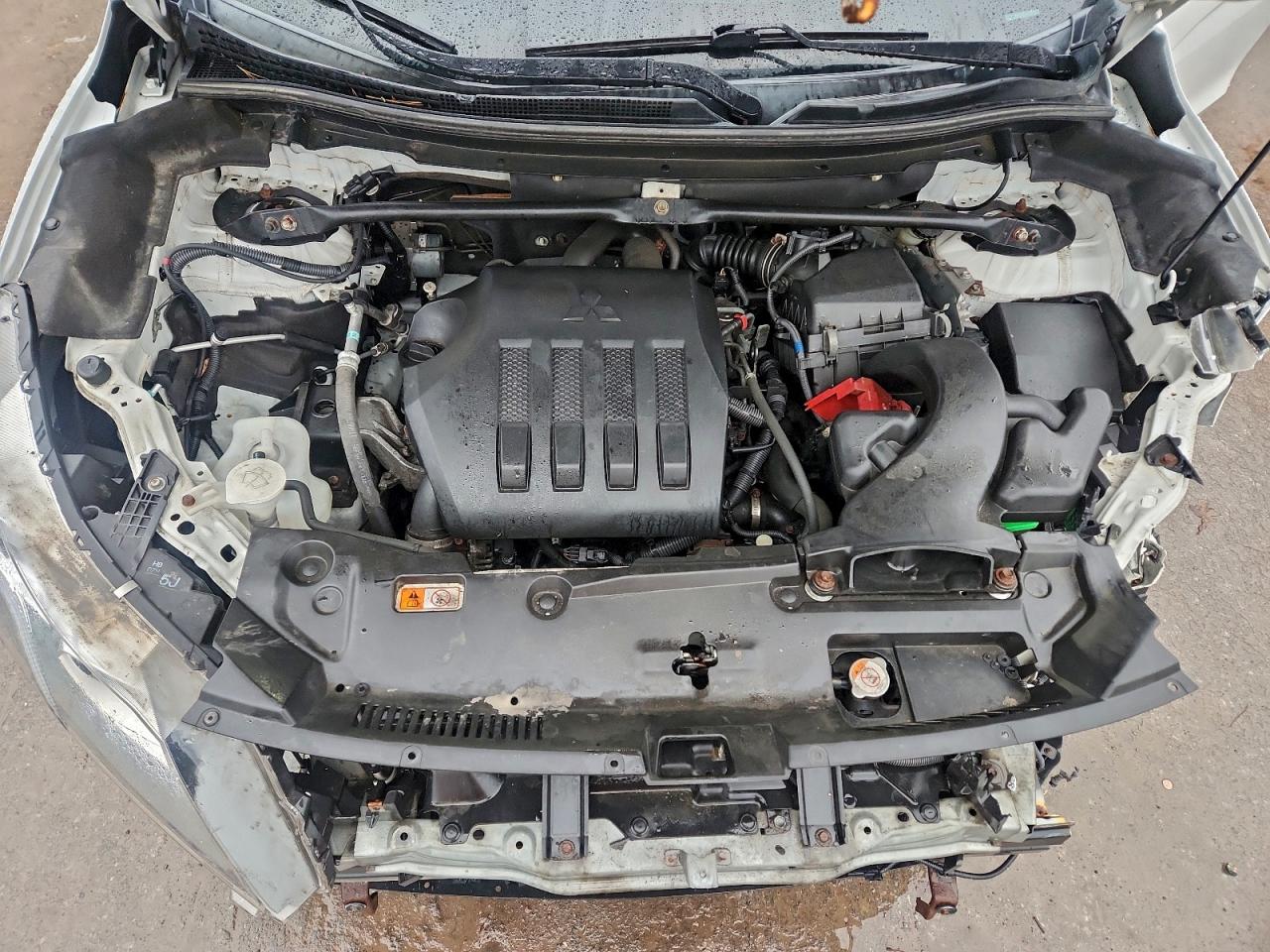 MITSUBISHI ECLIPSE SE