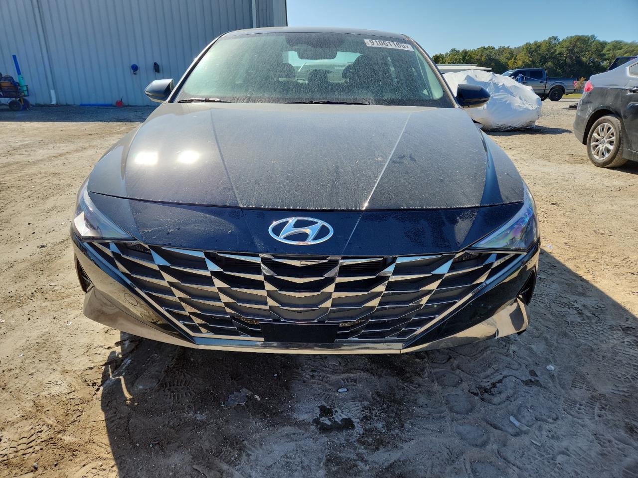 HYUNDAI ELANTRA LIMITED