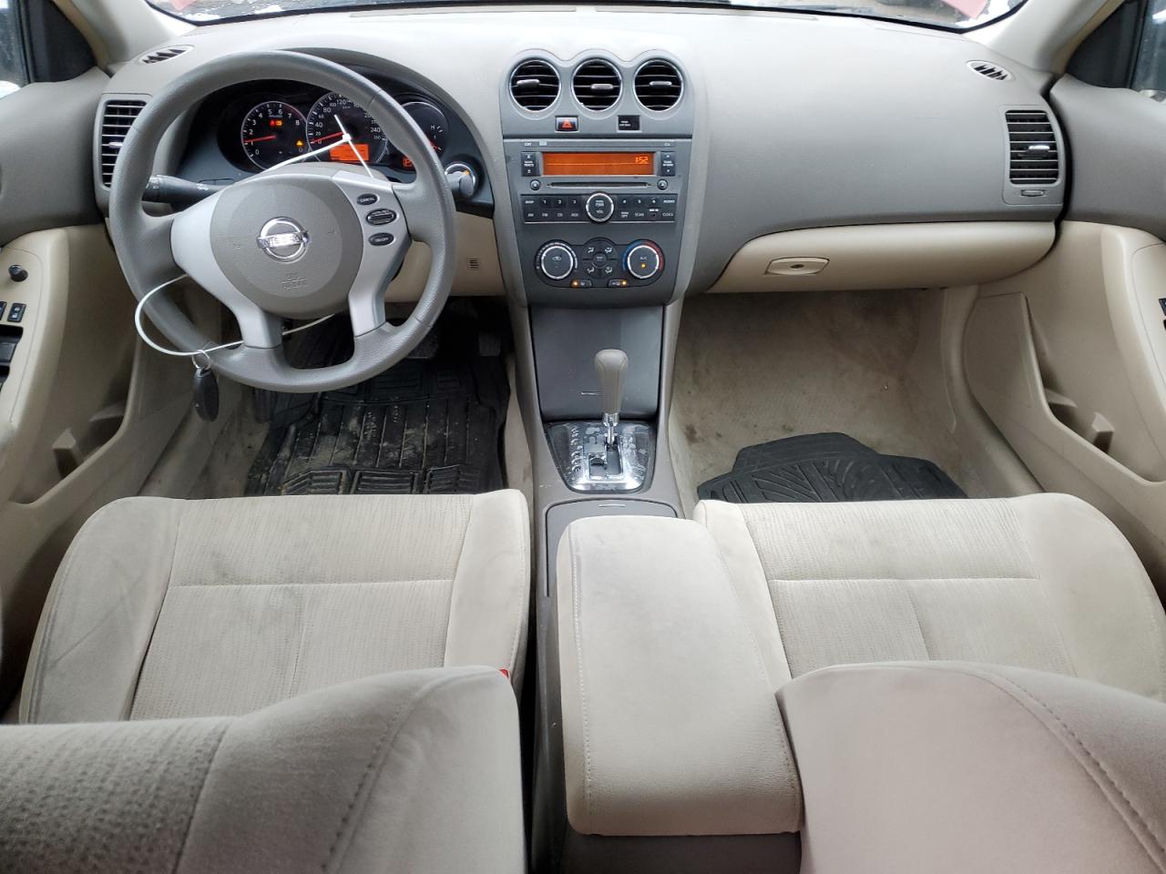 NISSAN ALTIMA BASE