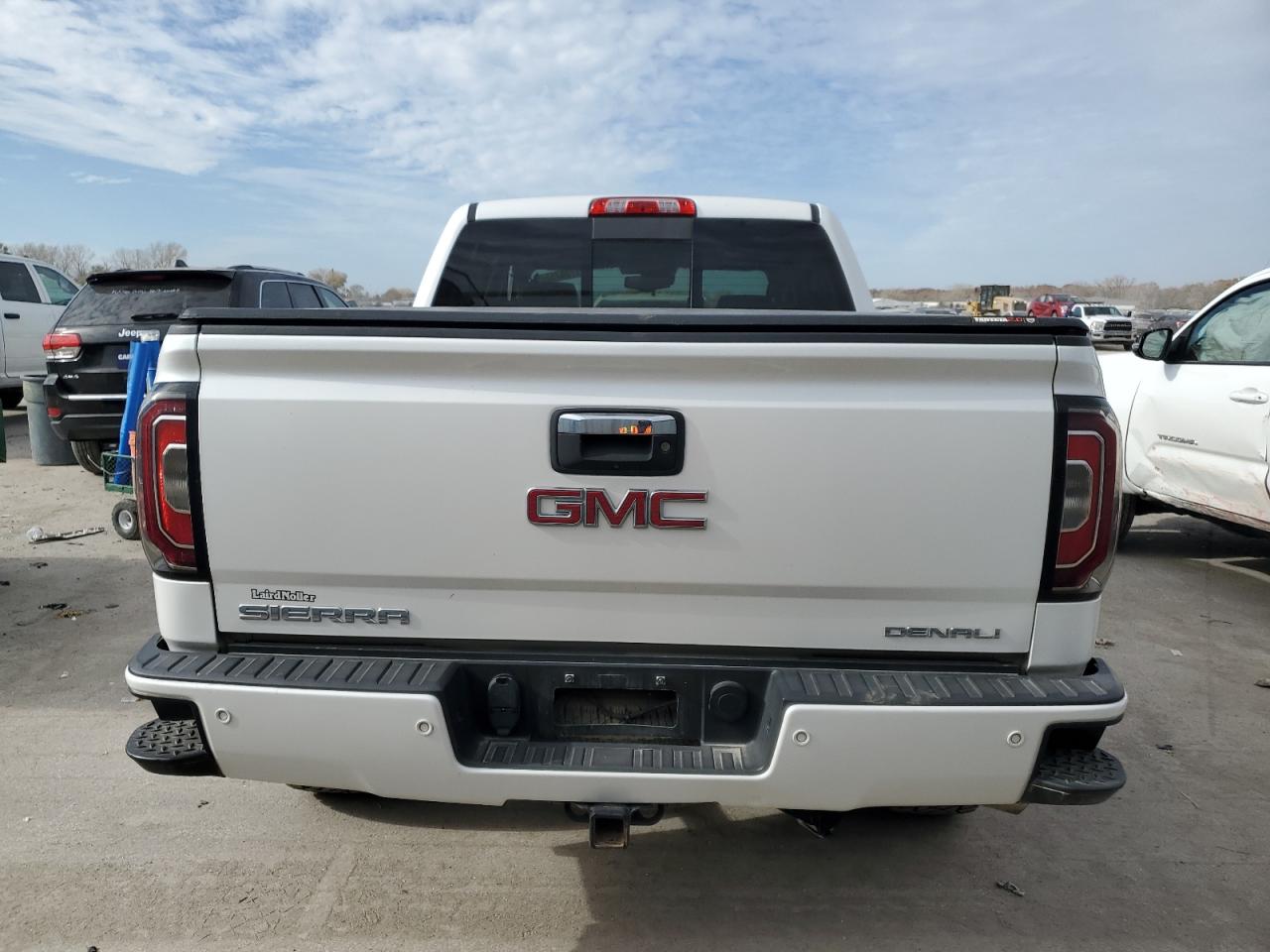 GMC SIERRA K1500 DENALI