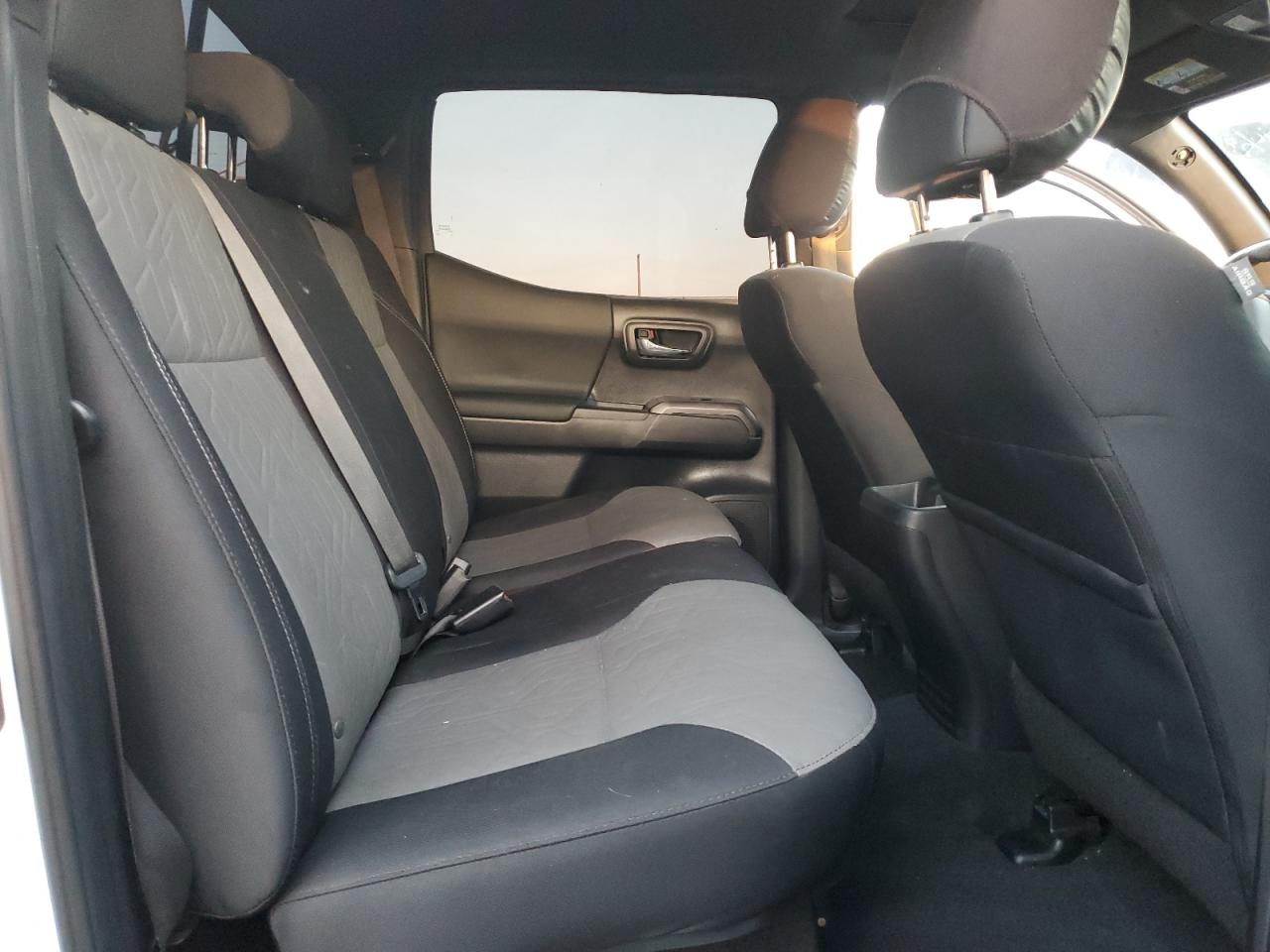 TOYOTA TACOMA DOUBLE CAB