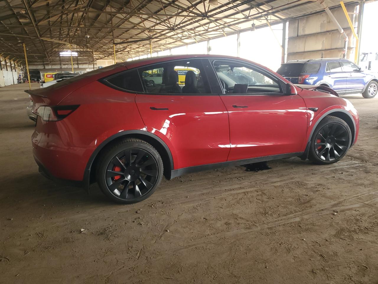 TESLA MODEL Y