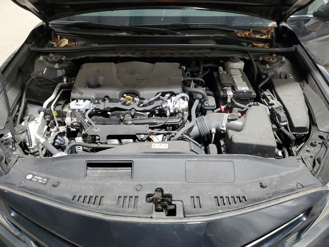 TOYOTA CAMRY SE NIGHT SHADE