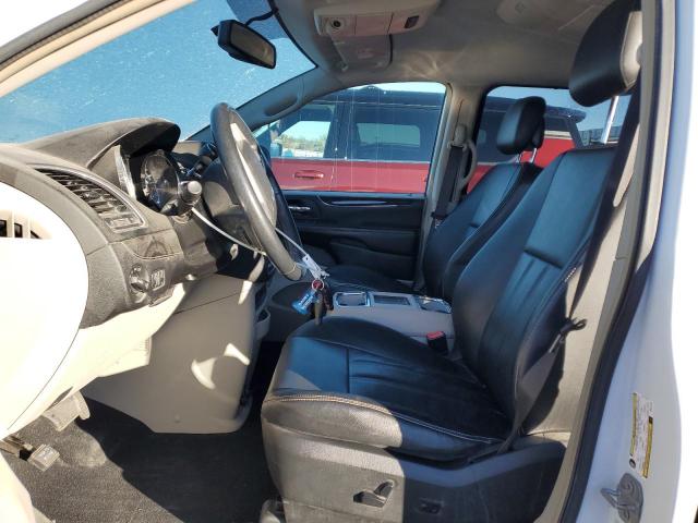 2015 CHRYSLER TOWN & COU - 2C4RC1BG3FR677475