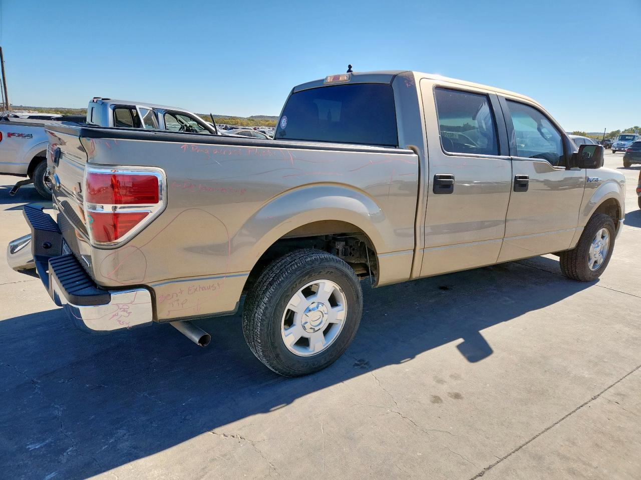 FORD F-150 SUPERCREW