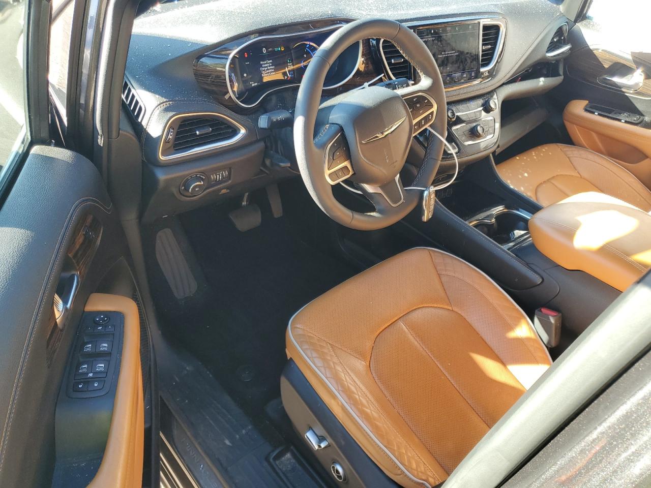 CHRYSLER PACIFICA HYBRID PINNACLE