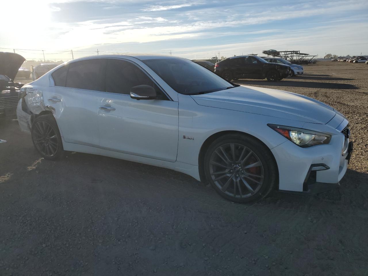 INFINITI Q50 RED SPORT 400