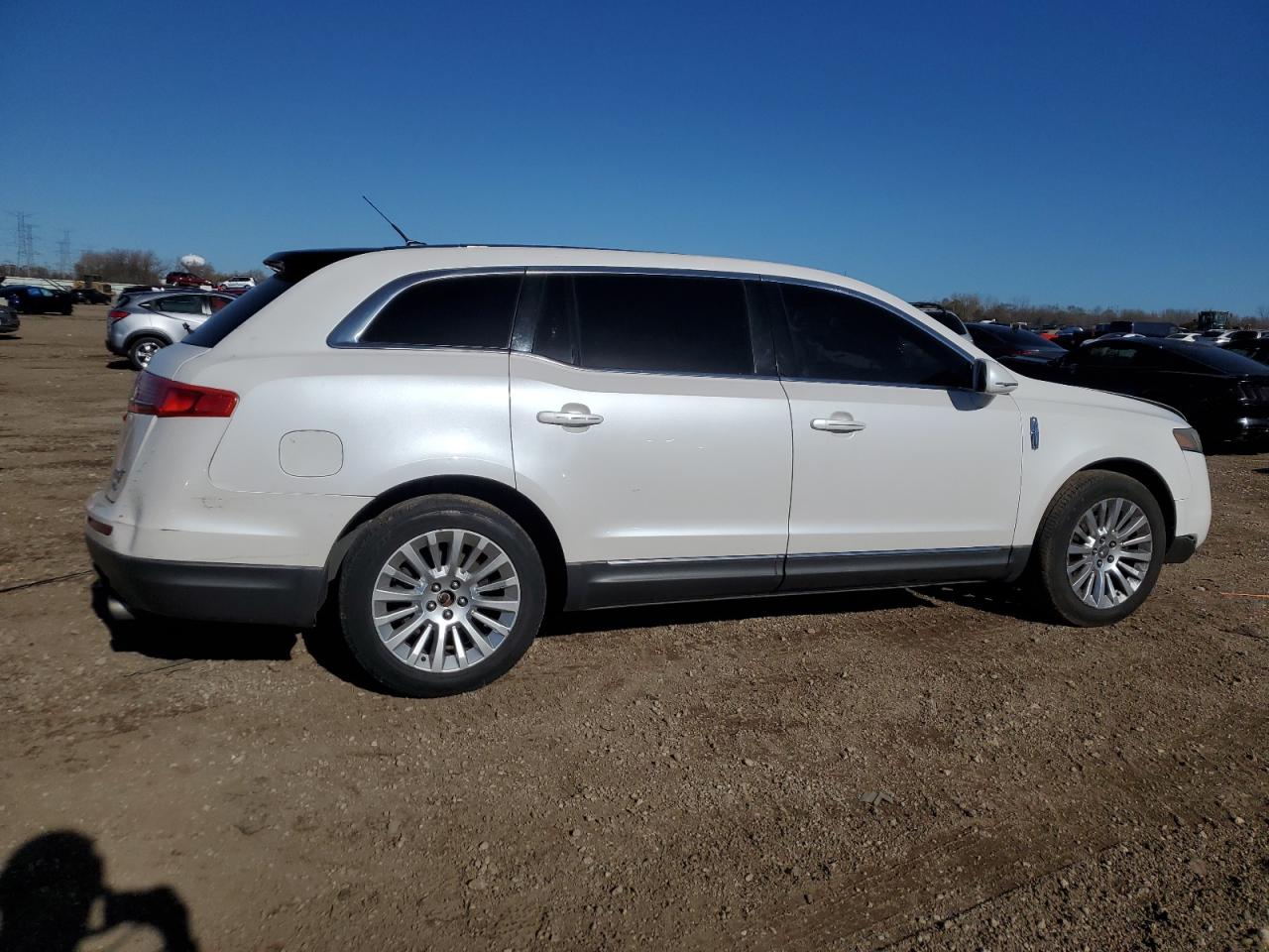 LINCOLN MKT