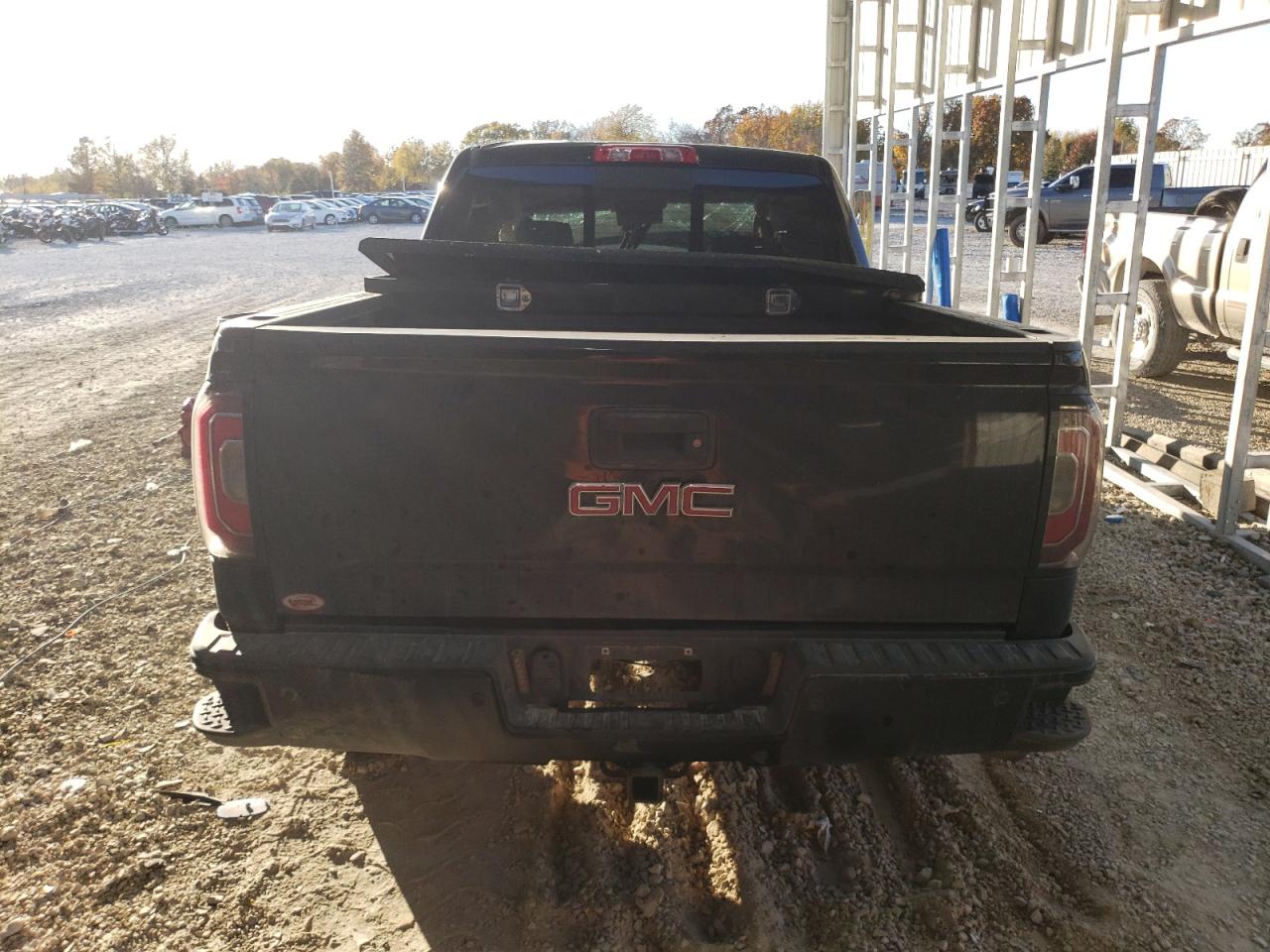 GMC SIERRA K1500 DENALI