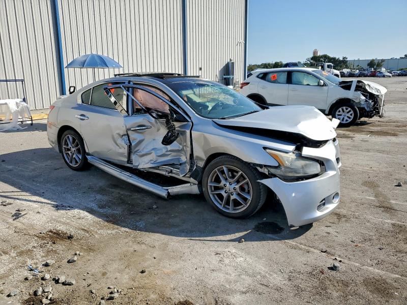 2011 NISSAN MAXIMA S #3301683622