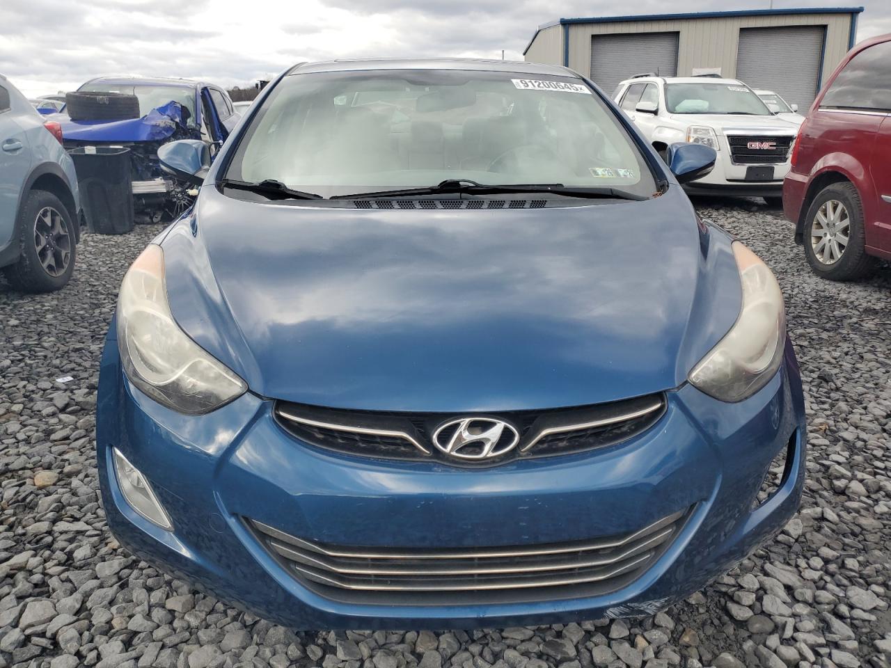 HYUNDAI ELANTRA GLS