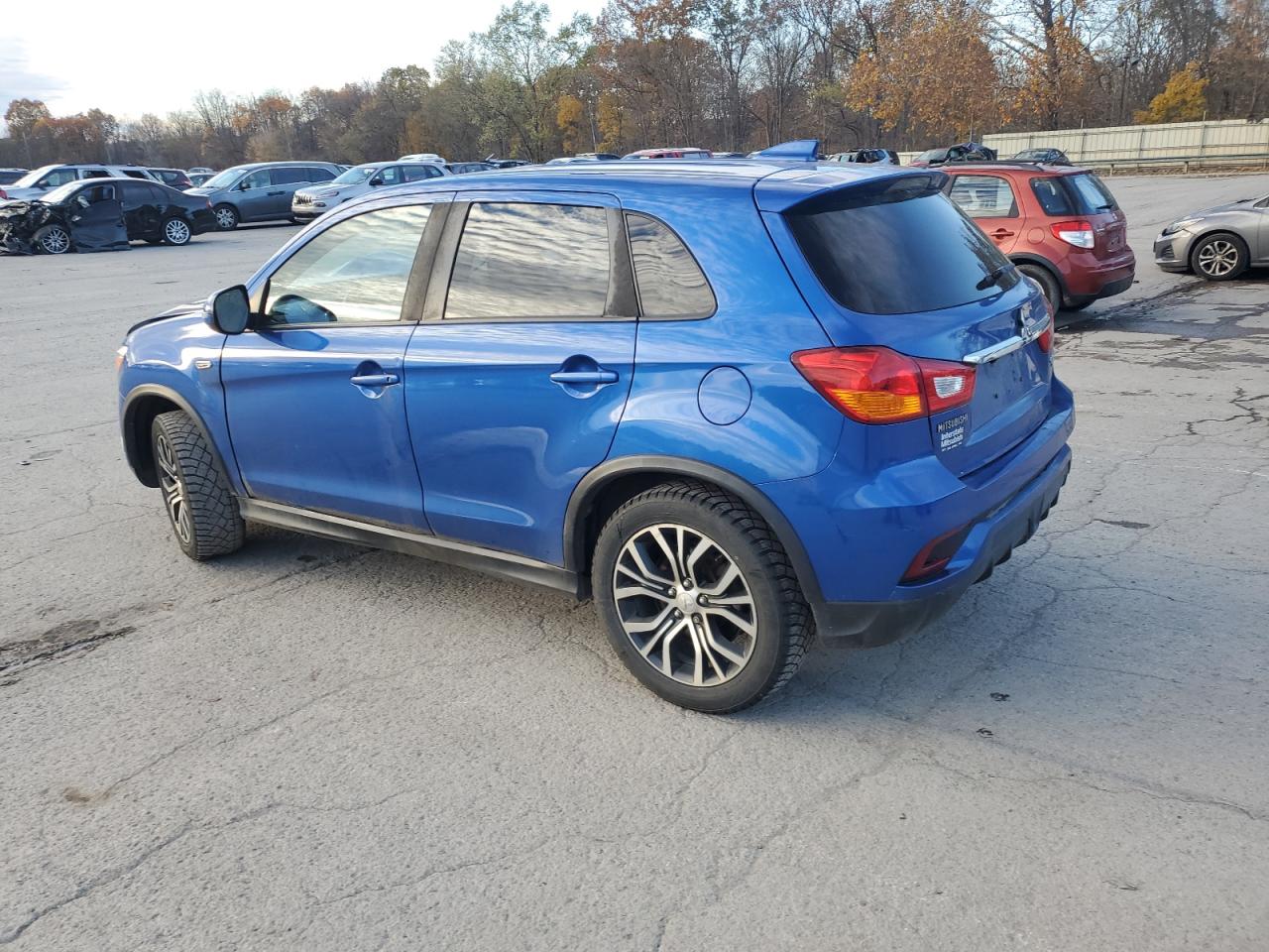 MITSUBISHI OUTLANDER ES