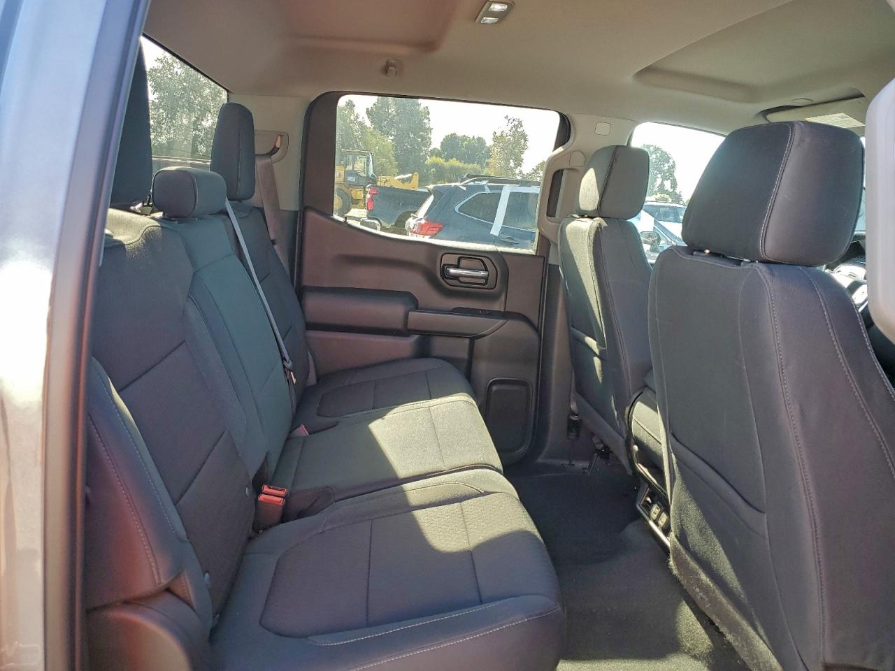 CHEVROLET SILVERADO C1500 LT