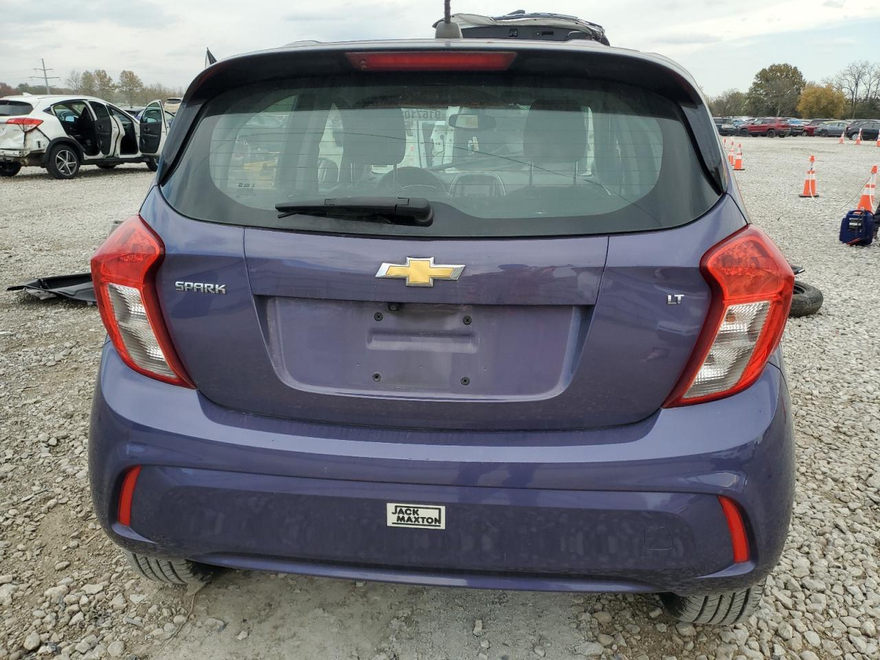 CHEVROLET SPARK 1LT