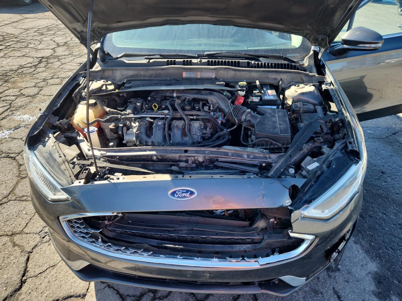 FORD FUSION TITANIUM