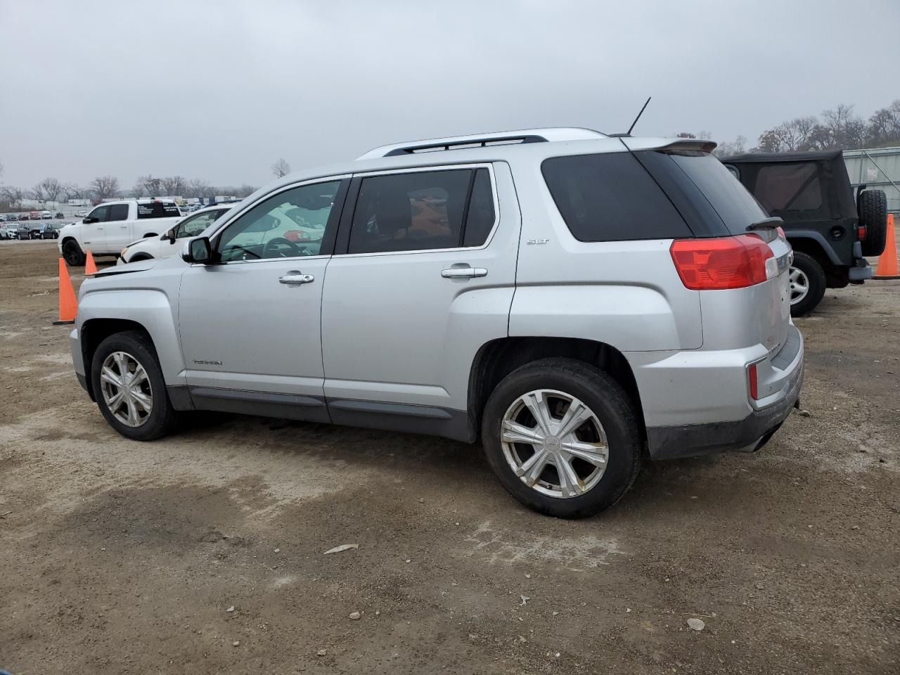 Lot #3302904999 2017 GMC TERRAIN SL