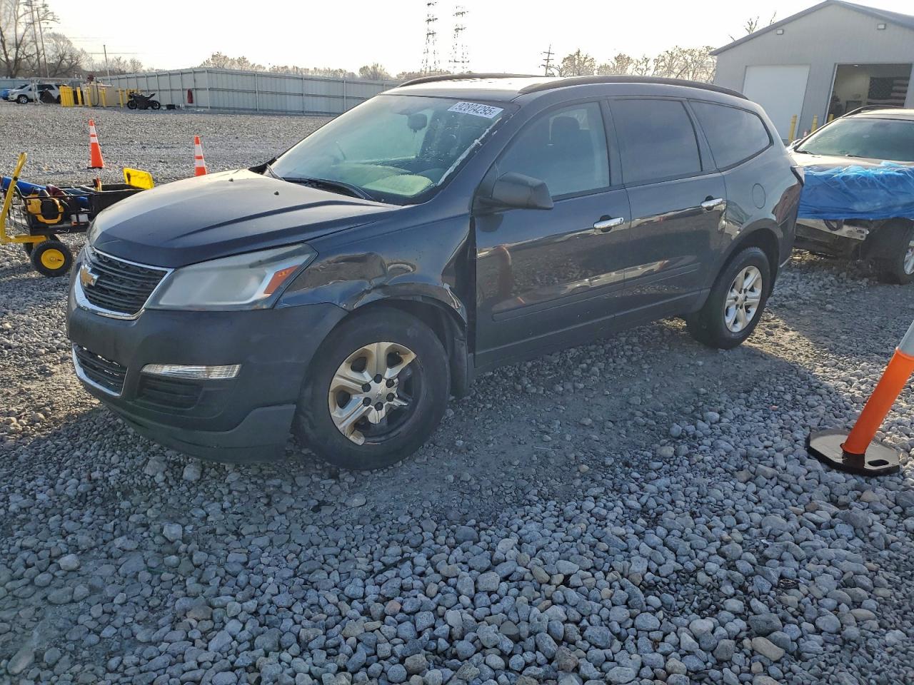 CHEVROLET TRAVERSE LS