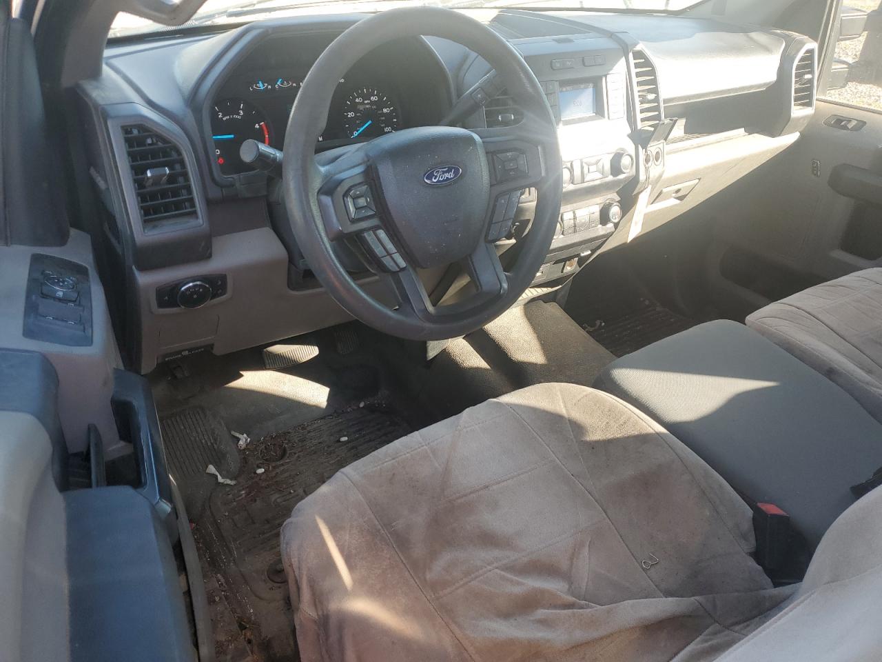 FORD F-350 SUPER DUTY