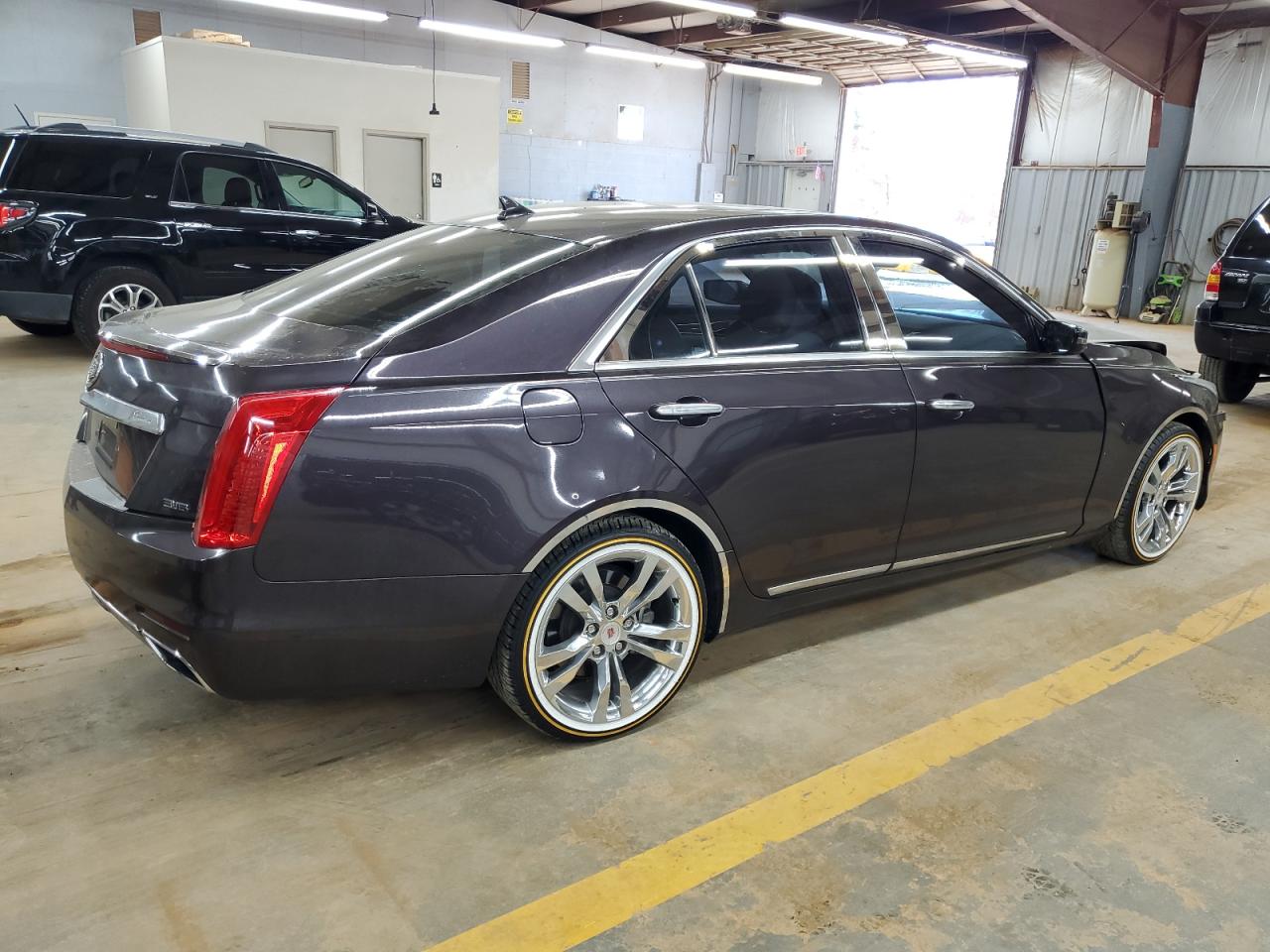 CADILLAC CTS LUXURY COLLECTION