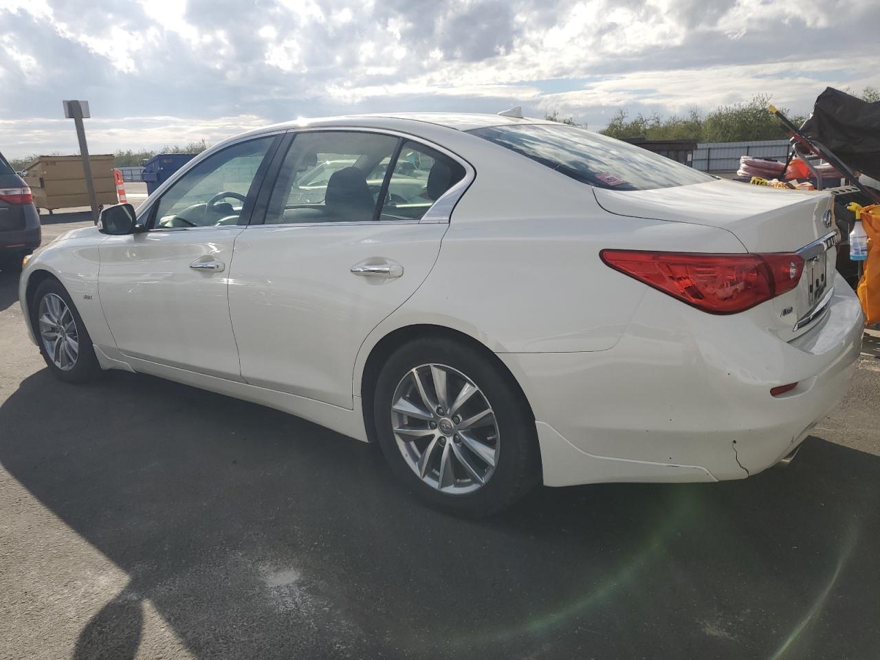 INFINITI Q50 PREMIUM