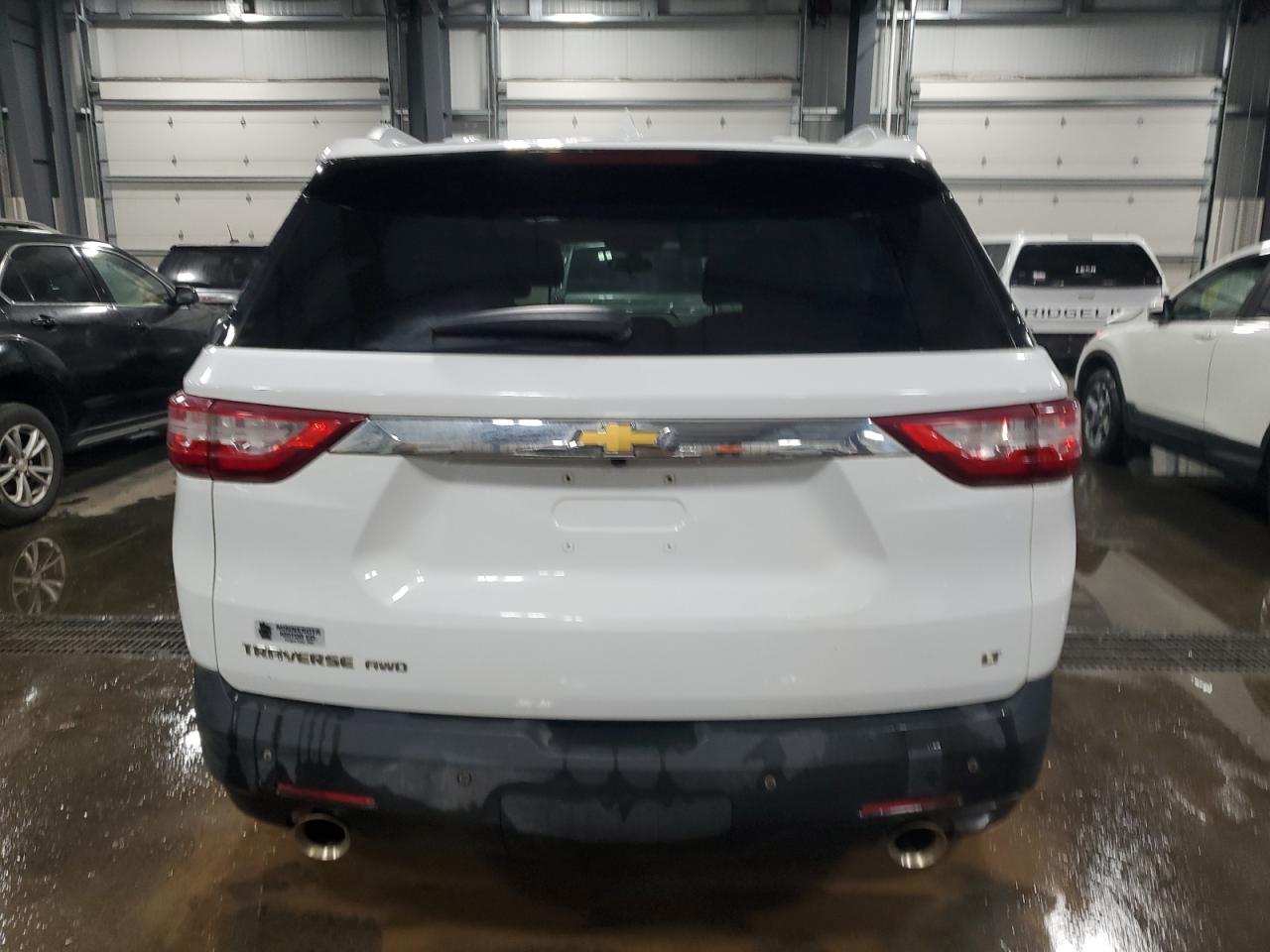 CHEVROLET TRAVERSE LT