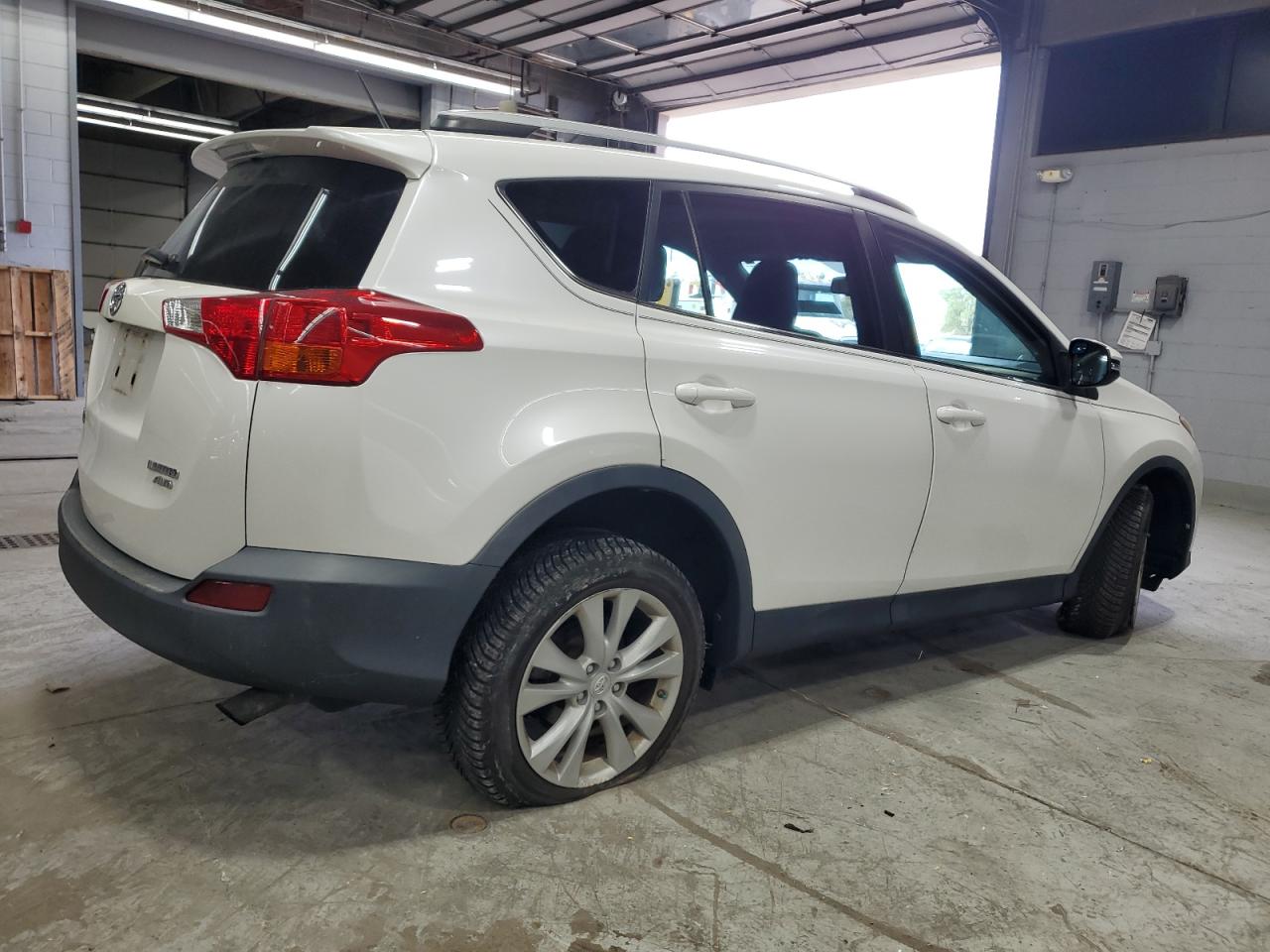 TOYOTA RAV4 LIMITED
