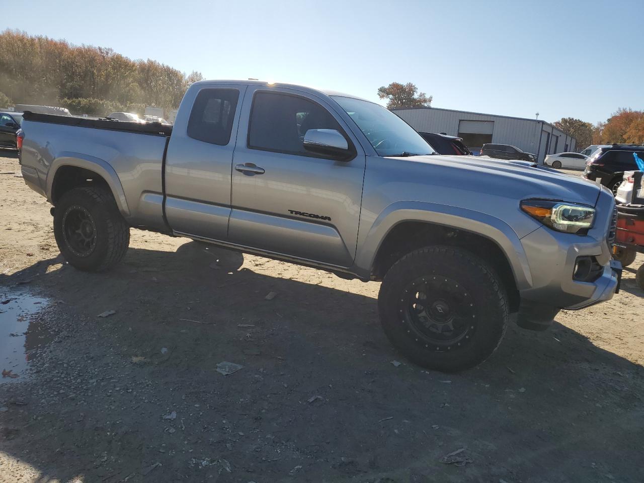 TOYOTA TACOMA ACCESS CAB