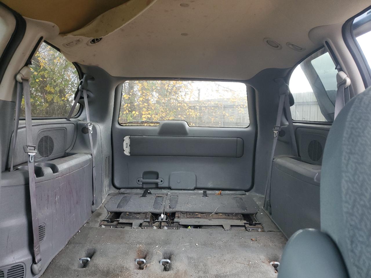 Lot #3284923932 2006 CHRYSLER TOWN & COU