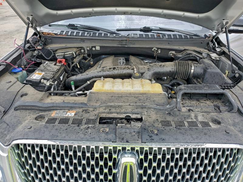 2019 LINCOLN NAVIGATOR #3298129128