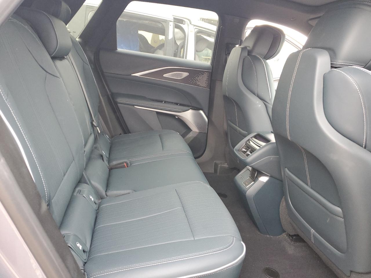 CADILLAC LYRIQ LUXURY