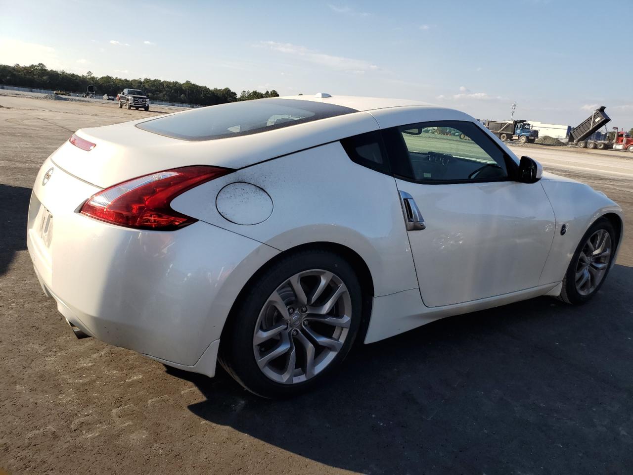 NISSAN 370Z BASE